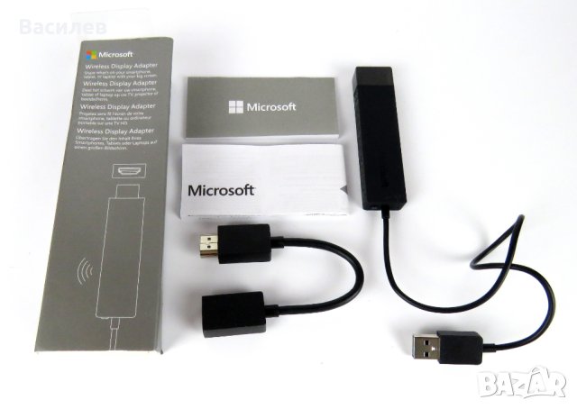 Безжичен HDMI дисплей адаптер Модел 1628 от Microsoft за прехвърляне на картина от компютър на TV, снимка 1 - Монитори - 41633111