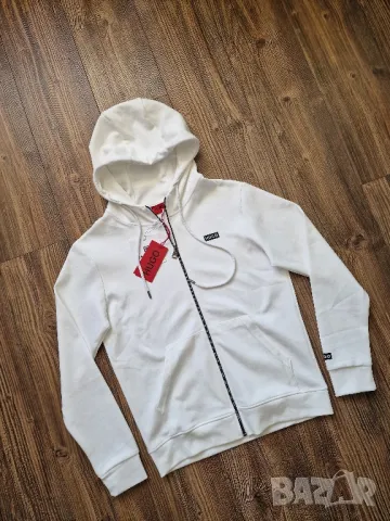 страхотен мъжки екип HUGO BOSS размер S M L XL 2XL , снимка 4 - Спортни дрехи, екипи - 47737243