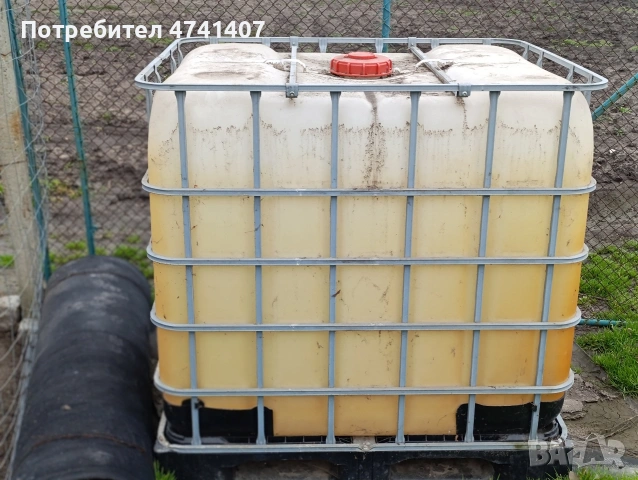 бидон за гориво със пистолет