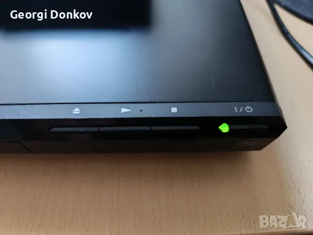 Компактен CD/DVD плеър Sony DVP-SR170 с оригинално дистанционно + ПОДАРЪК диск, снимка 3 - Плейъри, домашно кино, прожектори - 56228130