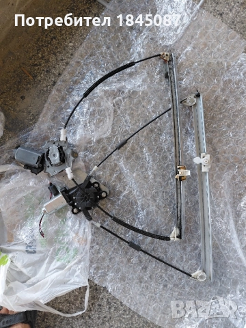 Стъклоповдигачи за Рено Меган Сценик и Рено сценик I 