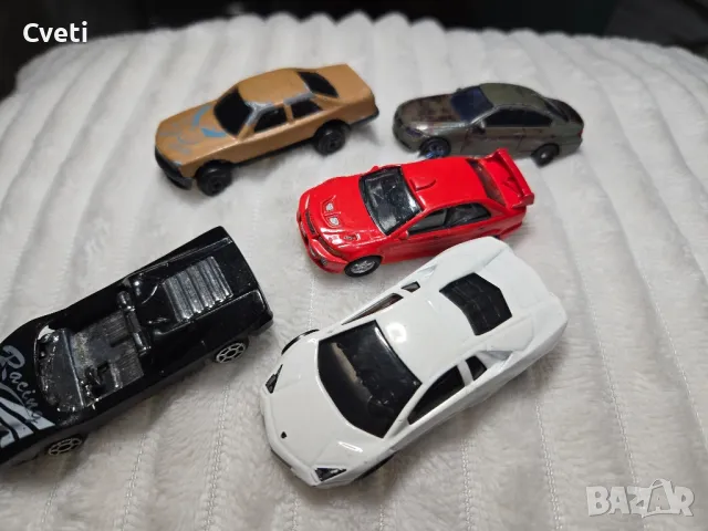 Лот колички за 10лв., снимка 4 - Коли, камиони, мотори, писти - 48978000