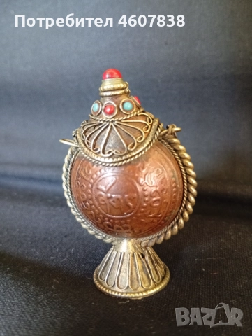 Шише за парфюм, снимка 3 - Антикварни и старинни предмети - 52622387