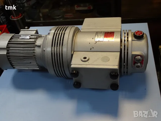 вакуум помпа Rietschle CLFG 41V/03 40m3/h 1.1kW vane vacuum pump, снимка 9 - Резервни части за машини - 55920072