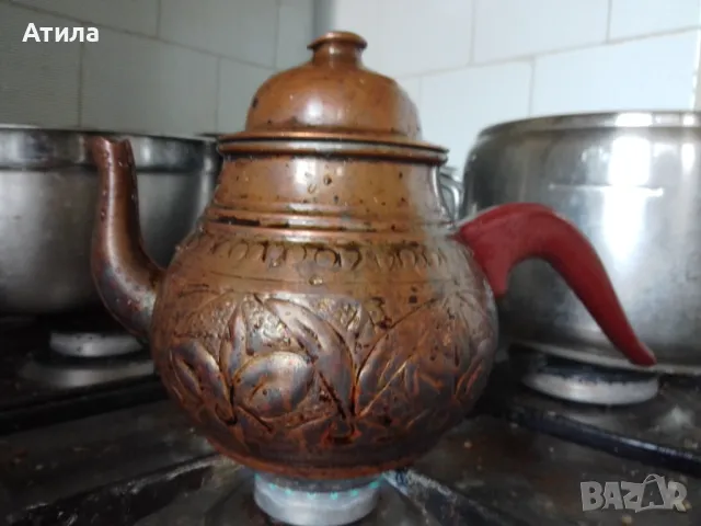 меден чайник с ръчна декорация, снимка 3 - Антикварни и старинни предмети - 48567159