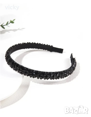 Диадема с камъни в червено, бяло, синьо или черно, вдъхновена от Petite Fleur, снимка 6 - Аксесоари за коса - 43966046