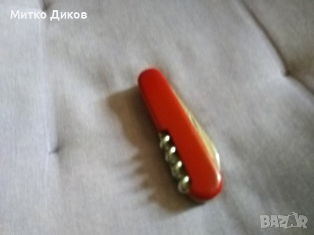 Швейцарско ножче офицер малък размер 6 части 83х63мм, снимка 13 - Ножове - 38612756