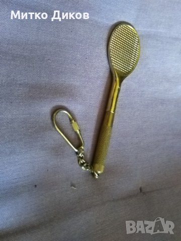 Ключодържател ракета за тенис за корт малка с отвертка вътре рядък