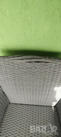 столове с дефекти