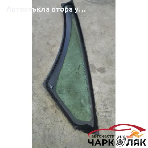 стъкло предно ляво триъгълно Ситроен Ц3 Пикасо 2013, снимка 3 - Части - 47775314
