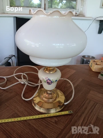 Стари настолни/нощни лампи, снимка 4 - Настолни лампи - 50693039