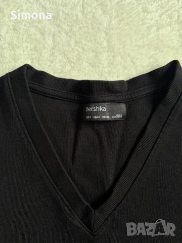 Черен мъжки vest, BERSHKA, снимка 3 - Тениски - 53501120