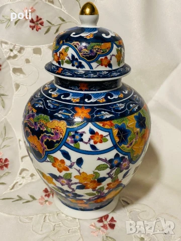 японски порцеланов буркан , снимка 2 - Колекции - 50813913