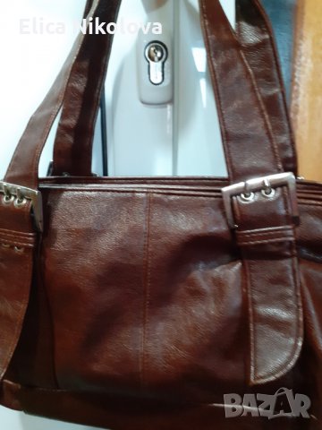 Дамска чанта тъмно кафява на цвят , снимка 4 - Чанти - 35802486