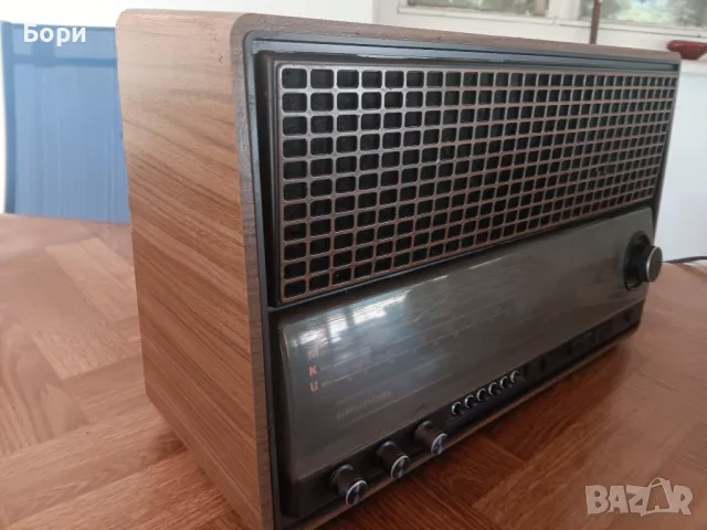 GRUNDIG RF 740 Радио, снимка 6 - Радиокасетофони, транзистори - 47599840