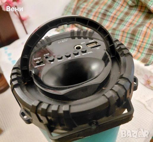 Блутут колонка, снимка 4 - Bluetooth тонколони - 53222055