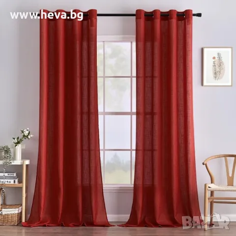 Полупрозрачни ленени завеси в червено 