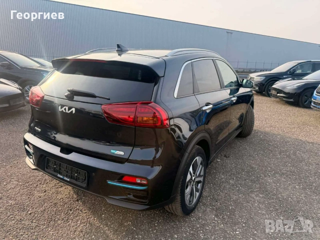 KIA e-Niro EV 64kWh ExecutiveLine+ full electric 204PS, снимка 4 - Автомобили и джипове - 53288578