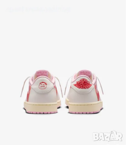 Дамски кецове Nike AIR Jordan 1 Retro Low OG SP Travis Scott, снимка 6 - Кецове - 55942230