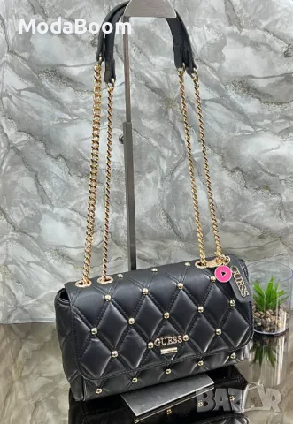 Guess дамски чанти Различни цветове , снимка 5 - Чанти - 48910302