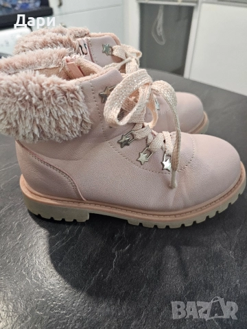 детски боти като нови, снимка 2 - Детски боти и ботуши - 52565344