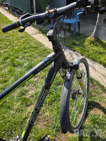 Продавам велосипед Genesis 