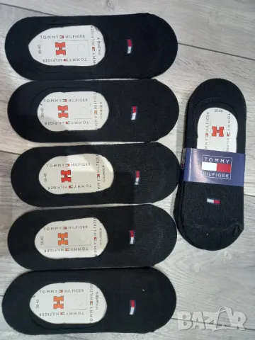 Tommy Hilfiger- дамски терлички/чорапи  3 лв., снимка 2 - Дамски чорапи - 49323465