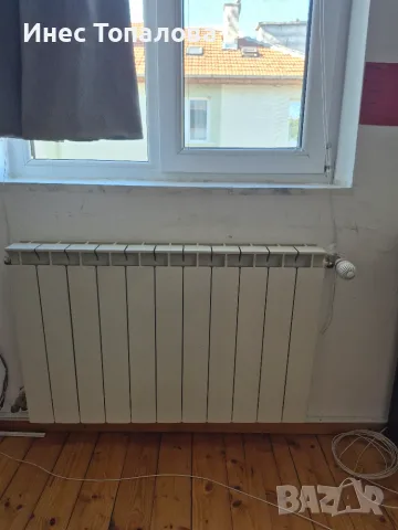 Продавам 3 бр. алуминиеви радиатори с термоглави и 3 бр. малки без термоглави