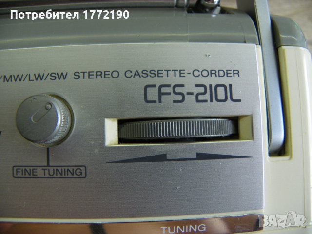 Мини стерео касетофон SONY CFS-210L, снимка 3 - Радиокасетофони, транзистори - 41897898