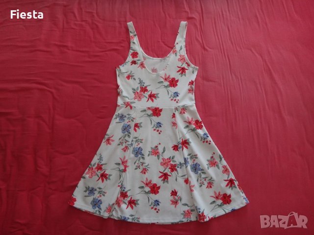 Нова бяла рокля на цветя DIVIDED by H&M, снимка 3 - Рокли - 41980103