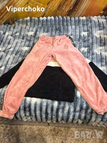 Дамска Пижама номер L ,но отговаря за номер М