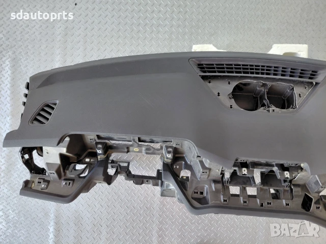 Ново Табло Skoda Kodiaq Шкода Кодиак Черна гума без Head UP, снимка 5 - Части - 51355007