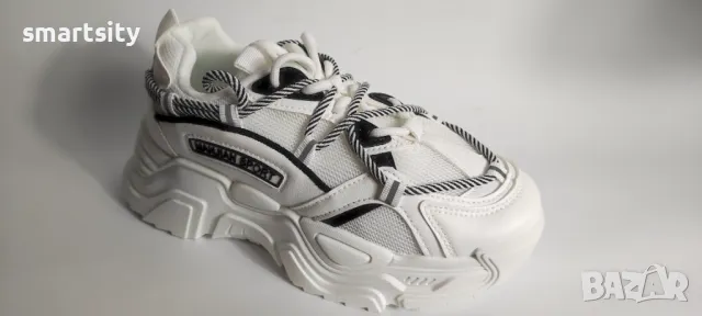 Дамски маратонки нов  Хитов модел.л , снимка 2 - Маратонки - 47366741