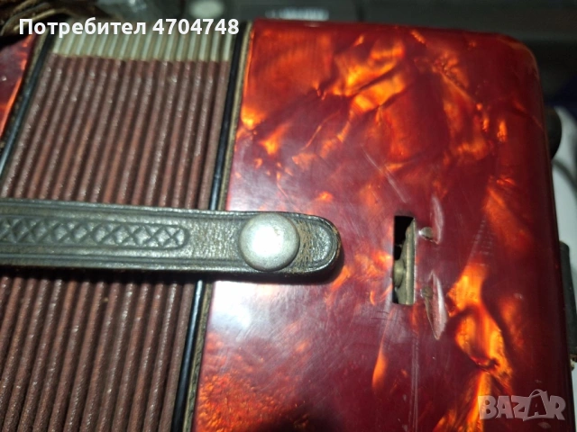 Акордеон Велтмайстер Стела 60 баса, снимка 8 - Акордеони - 53135953