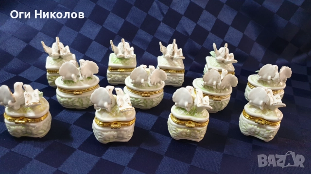 Комплект малки порцеланови кутийки за бижута - 12 броя , снимка 7 - Антикварни и старинни предмети - 52367019