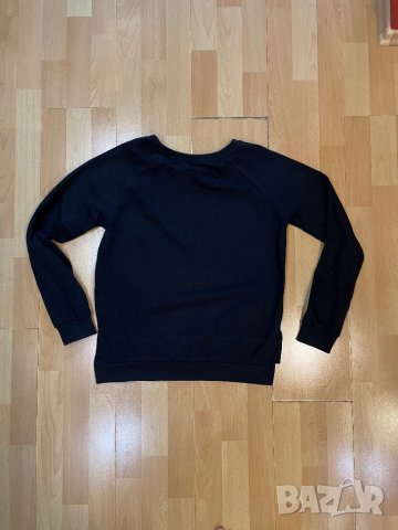 Черна блуза , снимка 3 - Блузи с дълъг ръкав и пуловери - 42378574