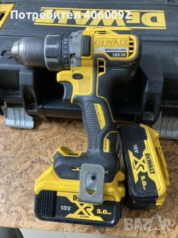Акумулаторен винтоверт DeWALT-DCD791P2 с безчетков двигател, 2 батерии 18 V, 5 Ah и зарядно у-во , снимка 3 - Винтоверти - 56074302