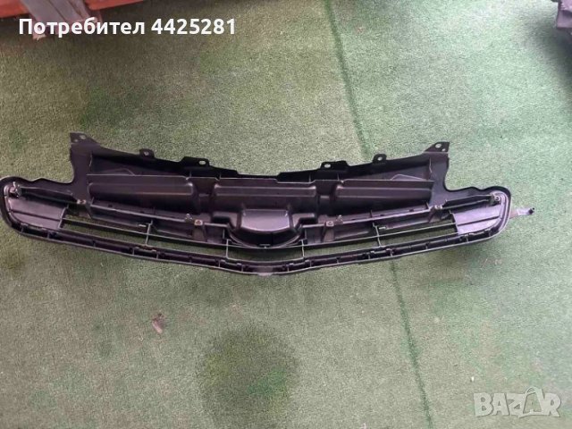 решетка радиаторна Toyota Verso S 2011-2015 г. #042S, снимка 4 - Части - 49631665