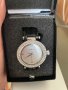 Нов дамски часовник със Сваровски камъчета, снимка 1 - Дамски - 40901574
