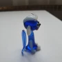 Синя стъклена статуя на маймуна, снимка 5