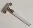 Винтидж класическа самобръсначка "Gillette Slim Twist" 1976г.Рядка,Колекционерска. , снимка 3