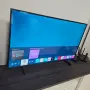 Samsung 43" 4K UHD Smart TV UE43AU8072 – отлично състояние, снимка 2