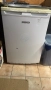 Малък хладилник Beko, снимка 1