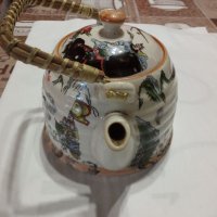 Порцеланов чайник, снимка 4 - Антикварни и старинни предмети - 36008202