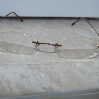 Диоптрични очила Marchon Airlock2, снимка 2 - Слънчеви и диоптрични очила - 42665070