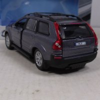 Volvo XC90 2002 - мащаб 1:43 на Cararama старо производство с отваряеми врати модела е нов в кутия, снимка 5 - Колекции - 30223034