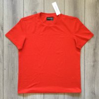 НОВА 100 % оригинална червена тениска CALVIN KLEIN размер L от САЩ, снимка 1 - Тениски - 41475928