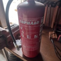 Пожарогасител, снимка 1 - Друго търговско оборудване - 40172201