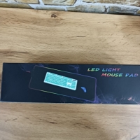 LED Light Mouse Pad голям пад подложка за мишка с различни цветове, снимка 2 - Клавиатури и мишки - 36094456