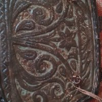 Стара дамска кожена чантичка ръчна маисторска изработка с красиви флорални орнаменти 38777, снимка 7 - Колекции - 41696825